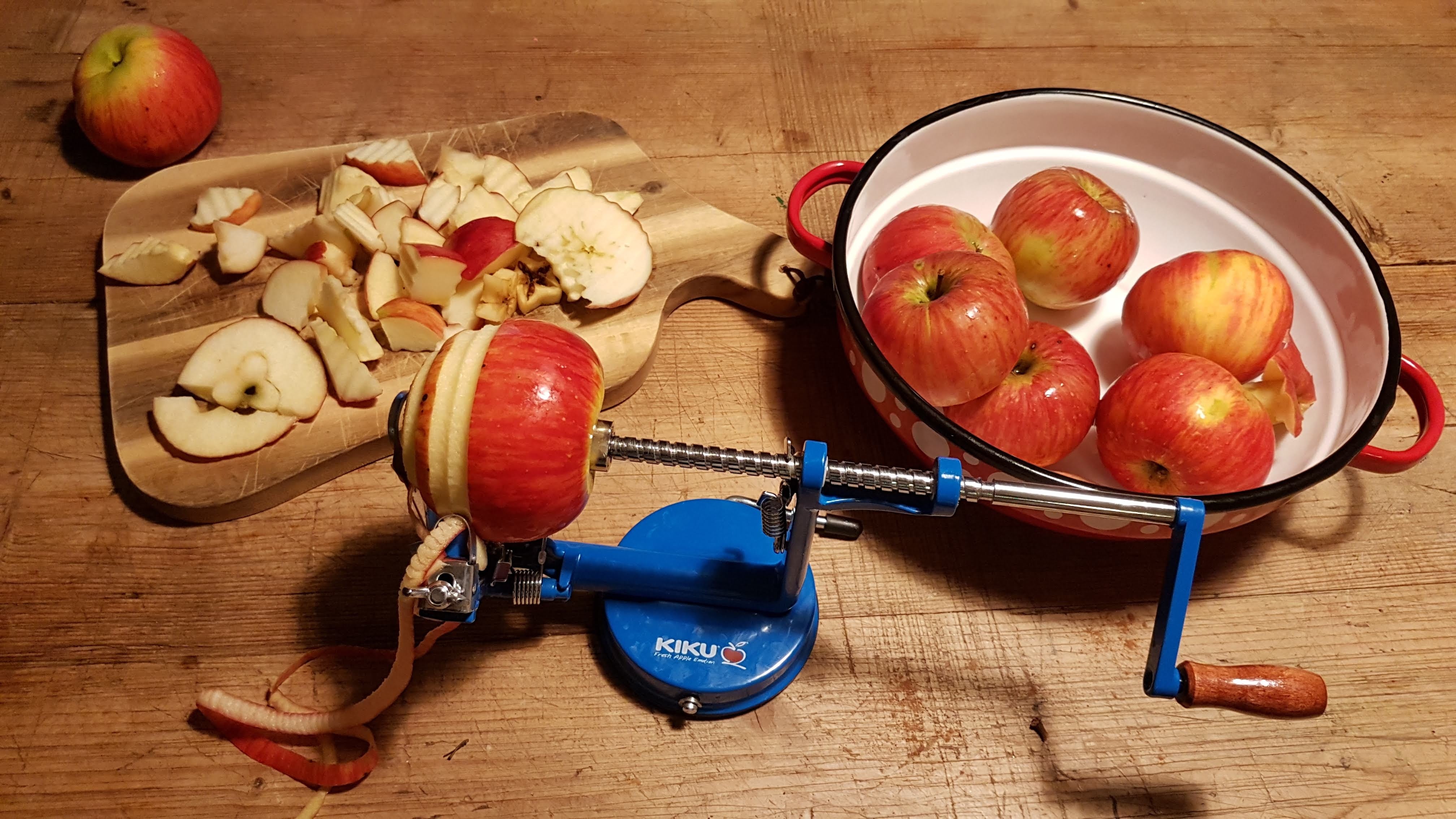 Apple Peeler and Corer Triple Purpose Tool, Kiku - Jacob's Montessori